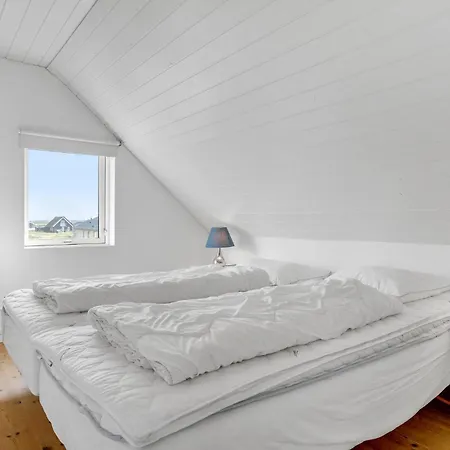 In Harboore With Wifi Holiday home